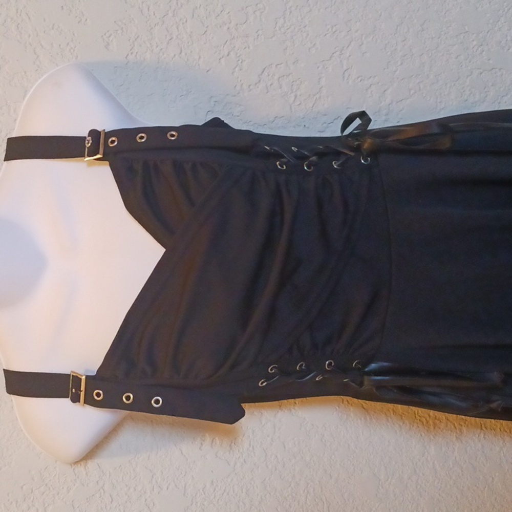 Scarlet Darkness Black Sleeveless Dress With Belt/lace Design Size Medium